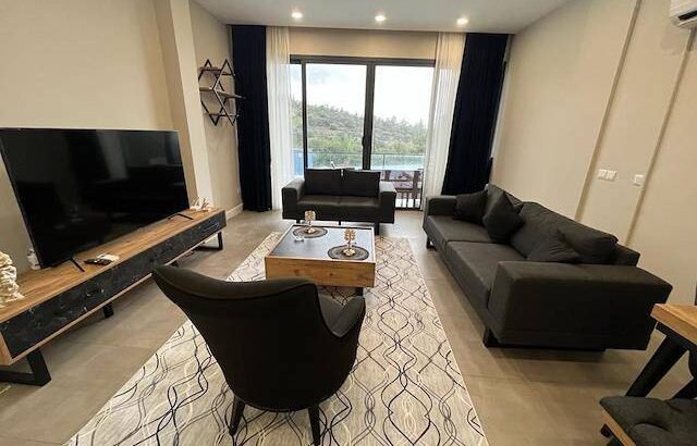 me qera ditore dhe per ore. shtëpi dhe apartamente